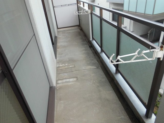 ブランベール大久保のバルコニー