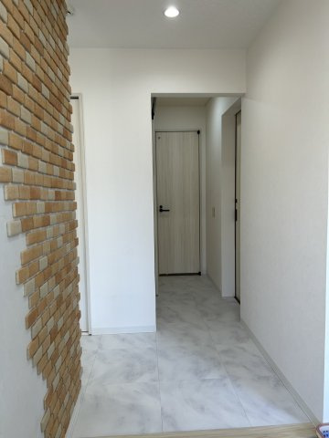 河畔4丁目　中古住宅の玄関|玄関ホール