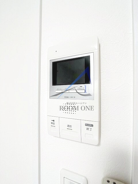 プランドール蔵前のセキュリティ|モニター付きインターホンです。