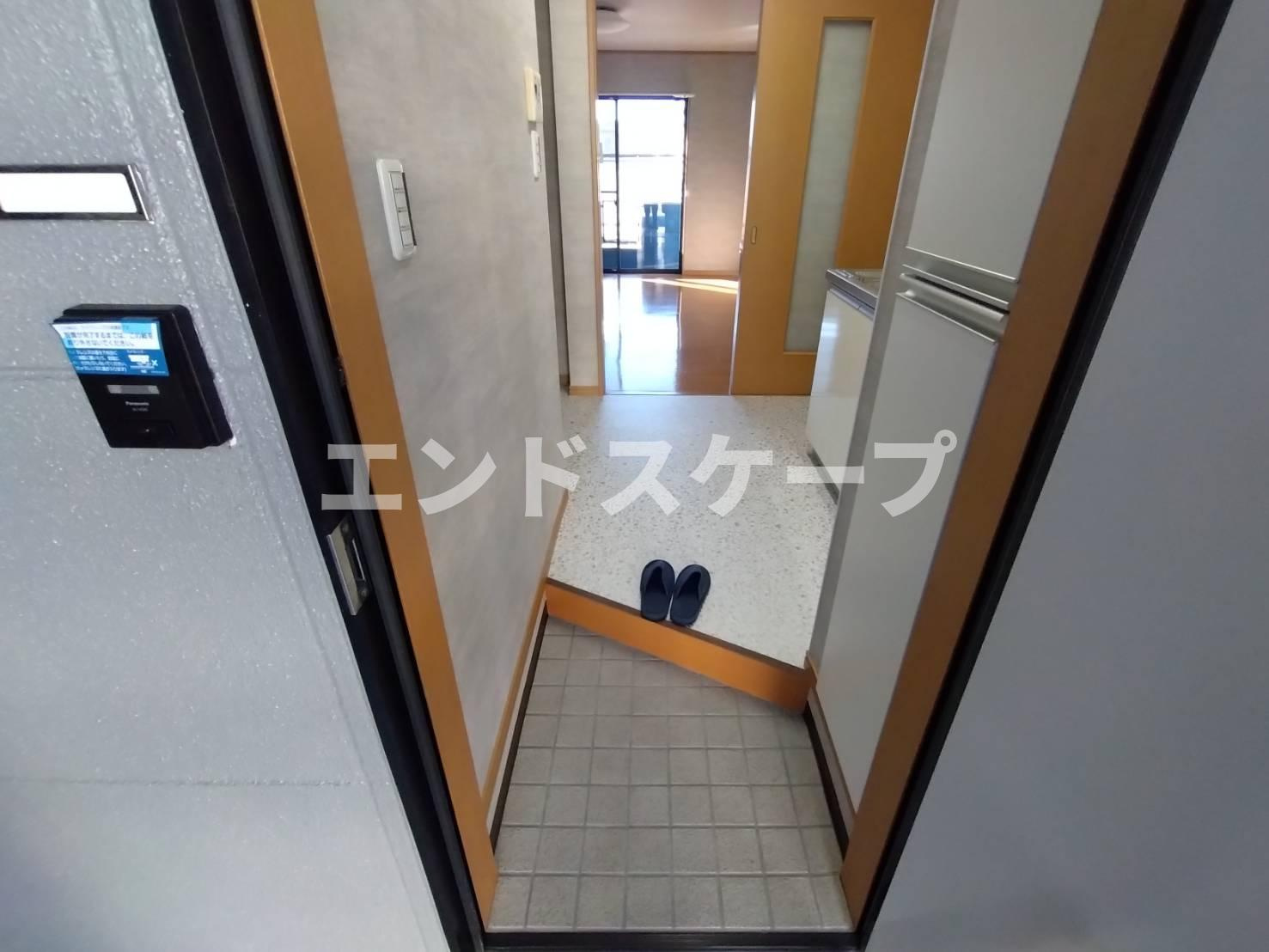 ランド・ワンの玄関|高崎、前橋エリアのお部屋探しはエンドスケープまで！お客様の理想お聞かせ下さい♪