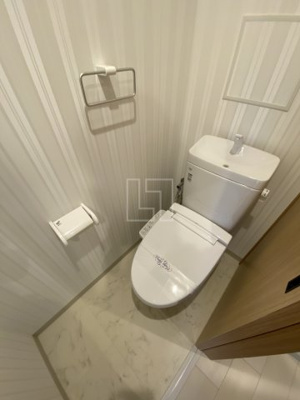 【トイレ】 | L-IDEA MINAMIHORIE | L-IDEA MINAMIHORIE(リデア南堀江）　温水洗浄便座