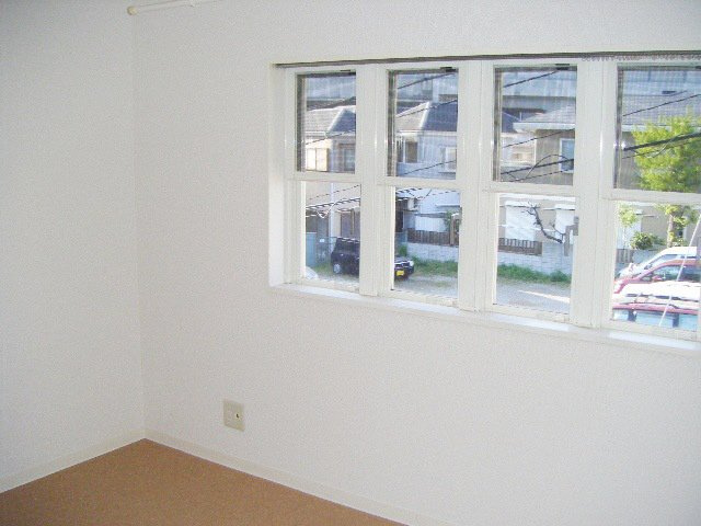 メゾンド・フルール|室内洗濯機置き場有り。