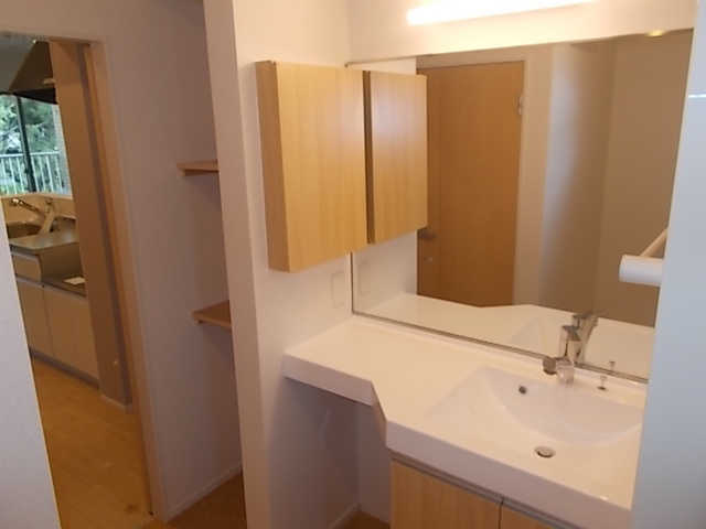 アリエッタⅢの独立洗面台|洗面所