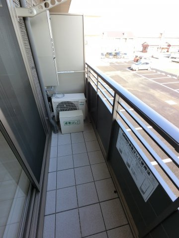 【バルコニー】