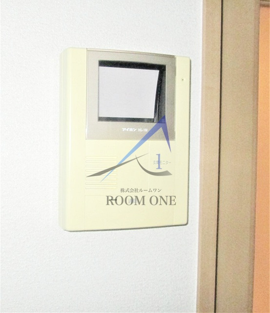 アクシス梶ヶ谷のセキュリティ|モニター付インターホンです。