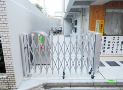 【エントランス】 | レミーラ大久保