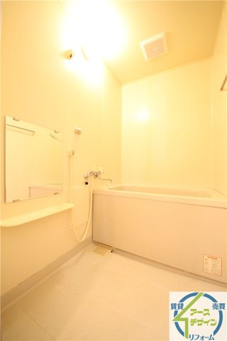 ガーデンハウスの浴室