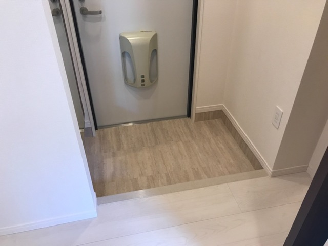 メゾン・シャノワールの玄関