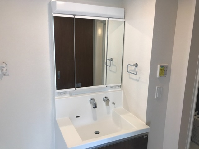 メゾン・シャノワールの洗面所