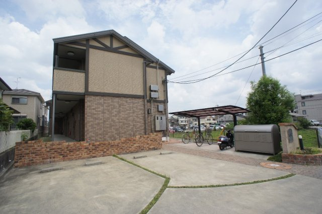 ヴァンヴェールの駐車場