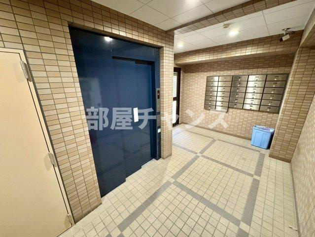 万宝マンションのロビー