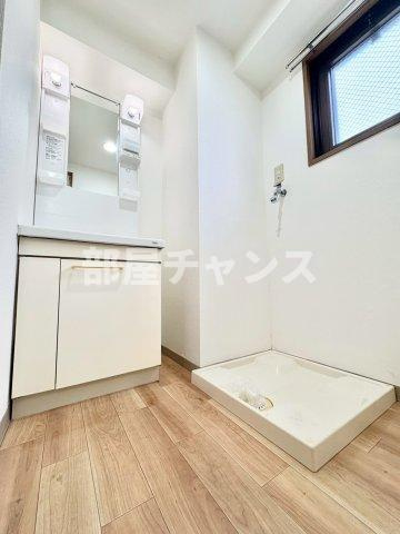 万宝マンションの独立洗面台
