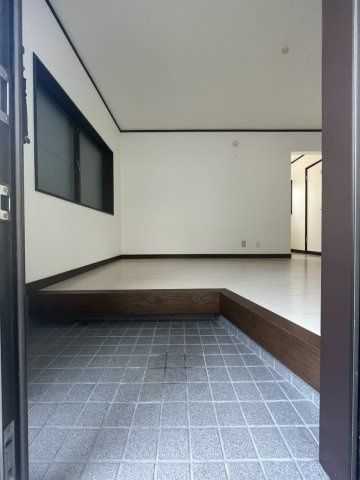 佃戸建ての玄関