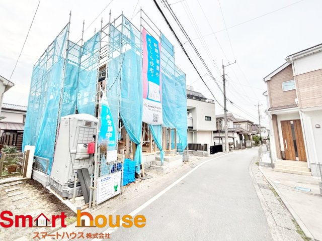 綾瀬市落合南第17　新築1棟の前面道路含む現地写真