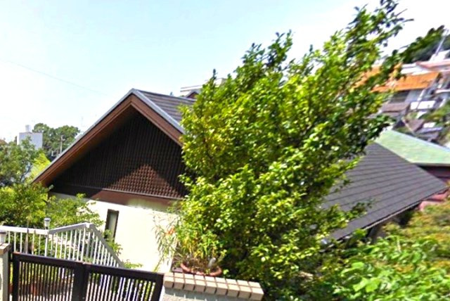 住吉山手5丁目の外観|1・2階にキッチン・トイレ有り