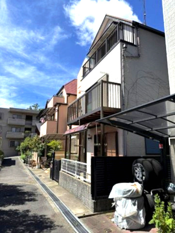 兵庫区会下山町2丁目　中古戸建の前面道路含む現地写真