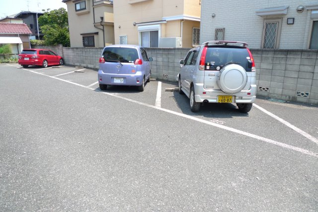 谷津アークガーデンB棟のバルコニー