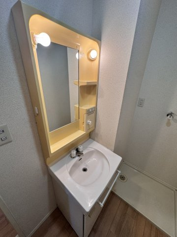 クレイドールBの独立洗面台