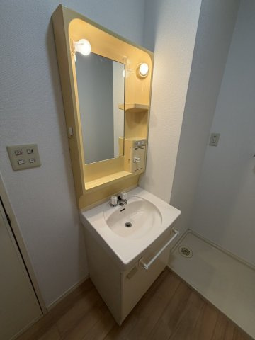 クレイドールBの独立洗面台