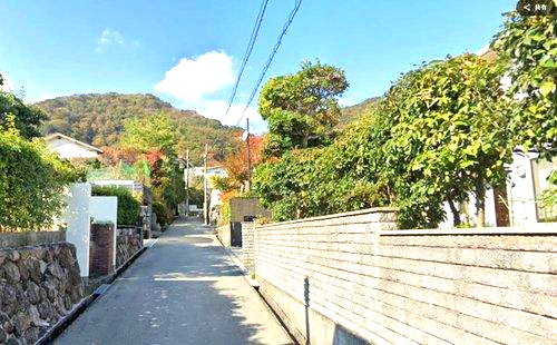 奥池町　の前面道路含む現地写真