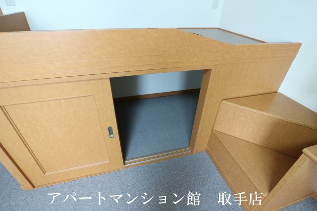 レオパレスルーチェの収納