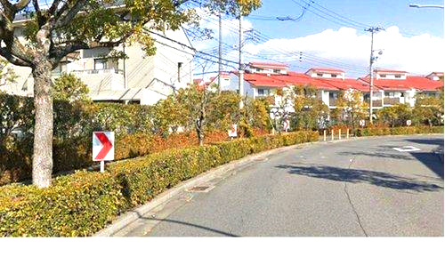 芦屋市浜風町の前面道路含む現地写真