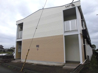 レオパレスサンハイムの外観