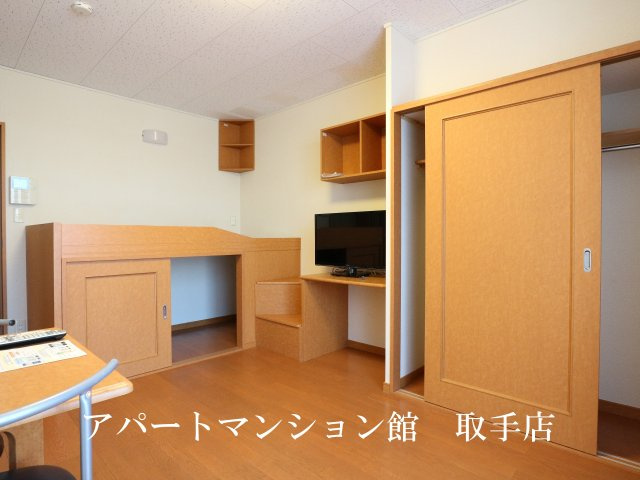 レオパレスふじしろの居間・リビング