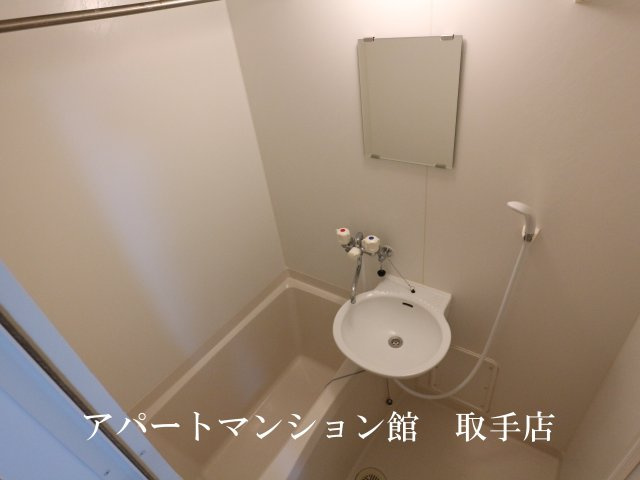 レオパレスふじしろの浴室|画像5