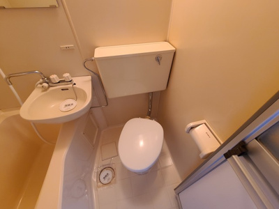 【トイレ】 | ラ・フォーレ大桐 | 清潔感のあるトイレです