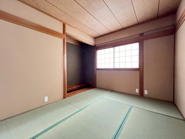 クリエイトビルⅡの和室