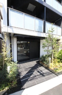 【エントランス】 | クレイシア新宿ノース
