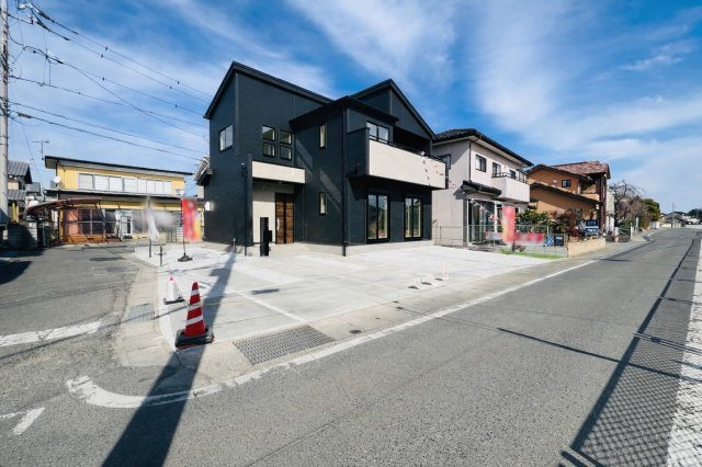 高崎市倉賀野町の前面道路含む現地写真|車の通りも少なく駐車も楽々♪