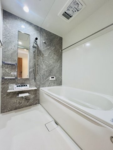 高崎市倉賀野町の浴室|高級感溢れるユニットバスで１日の疲れも癒されます♪