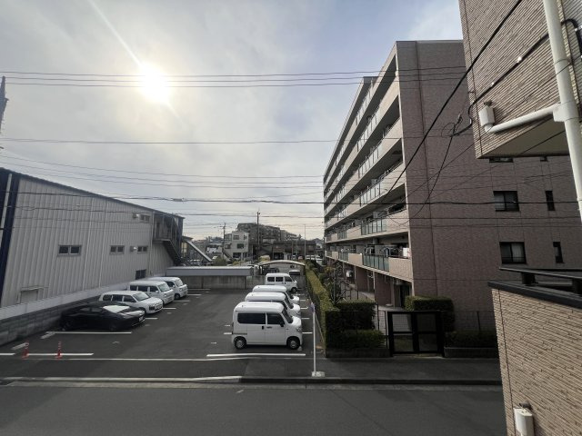 お店の集中豪雨。同じお店が近くに２店舗？？？降り出した雨は止まらない、な、【リノベ／鶴見区大東町中古戸建】の展望