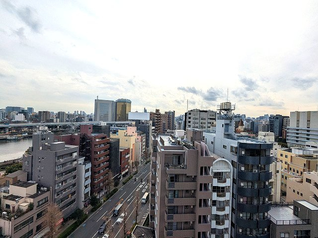 SEASON FLATS浅草六丁目の設備|12F、南向き日当り眺望良好