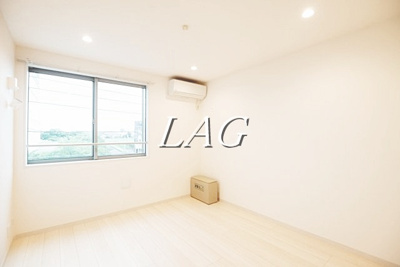 【居間・リビング】 | クレシア青戸 | 洋室のお部屋です。