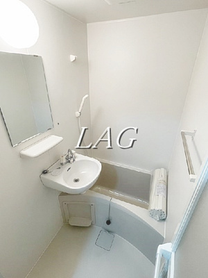 【浴室】 | グランシャレー青砥 | お風呂です。