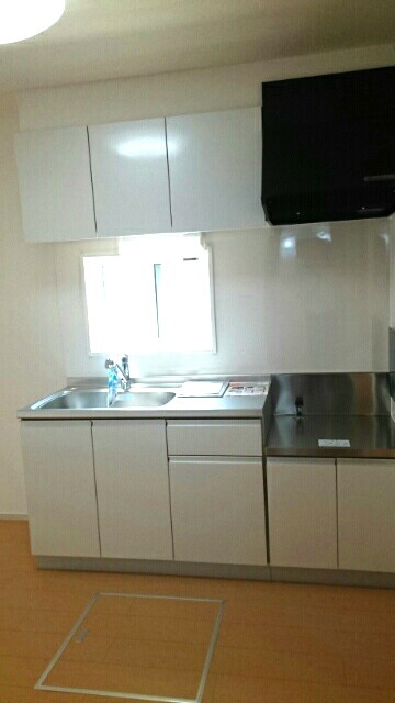 アイレジデンス　Ⅱ番館のキッチン|キッチン