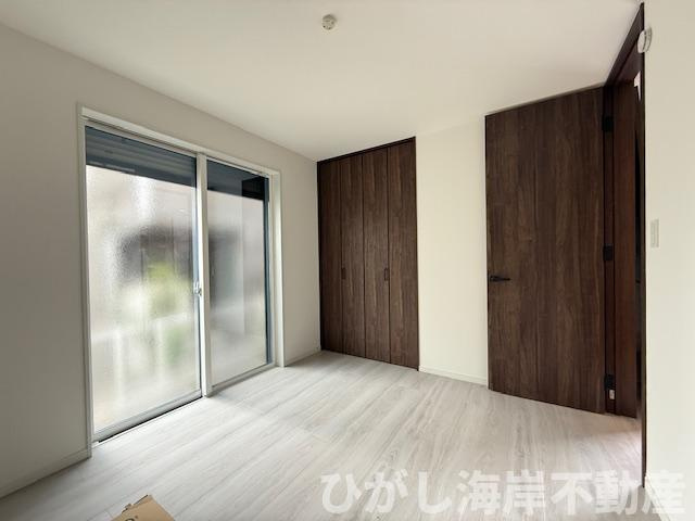 茅ヶ崎市松が丘1丁目　新築戸建　全9棟の内装|5.2帖　洋室