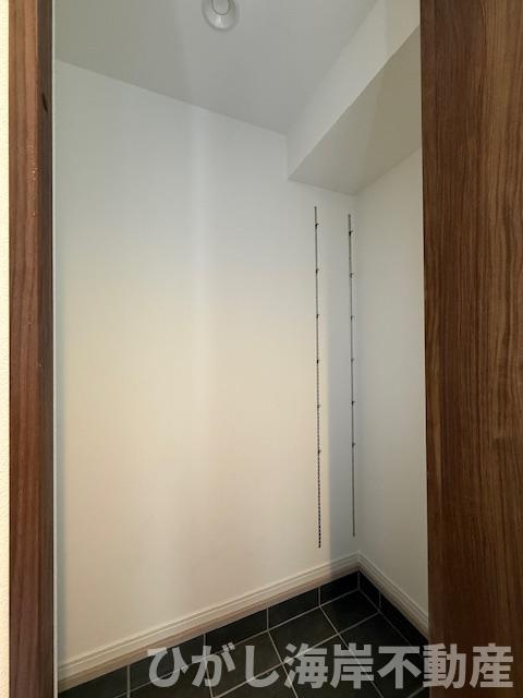 茅ヶ崎市松が丘1丁目　新築戸建　全9棟の設備|シューズインクローク