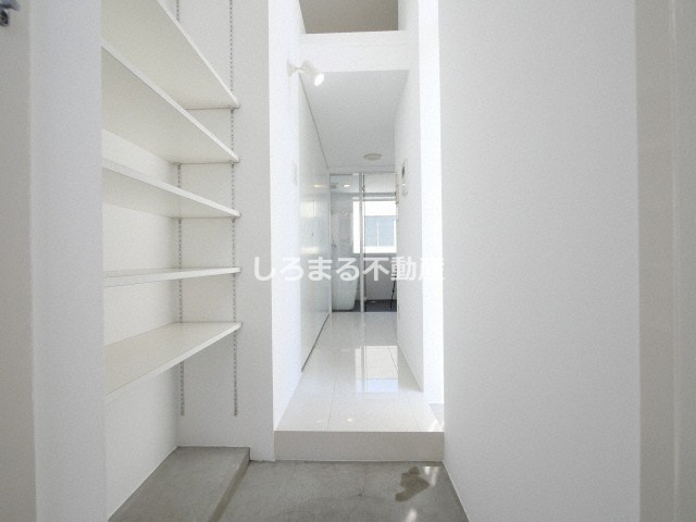 是空ＮＡＭＢＡ　ＮＩＳＨＩの玄関