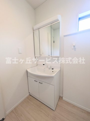 【独立洗面台】 | 浜松市浜名区引佐町井伊谷 2期 新築一戸建て 4号棟 | 独立洗面台です