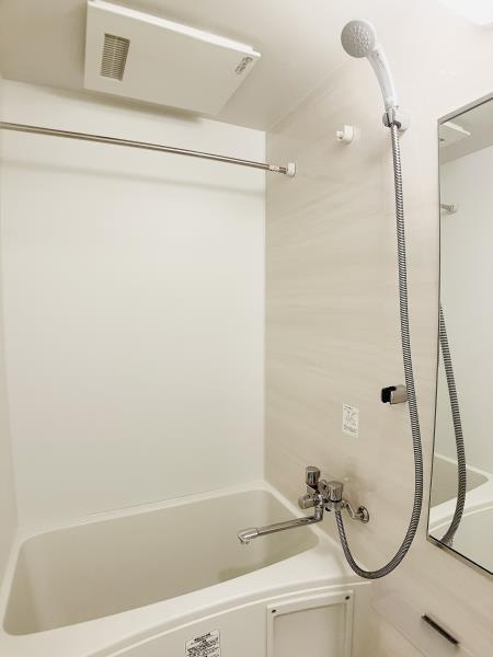 ＣＡＳＡ　ＥＳＴ　ＣＯＲＴＡの浴室