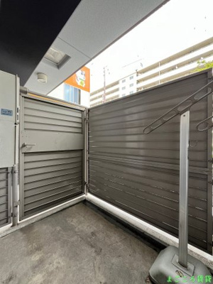 【バルコニー】 | メゾンキコー難波南