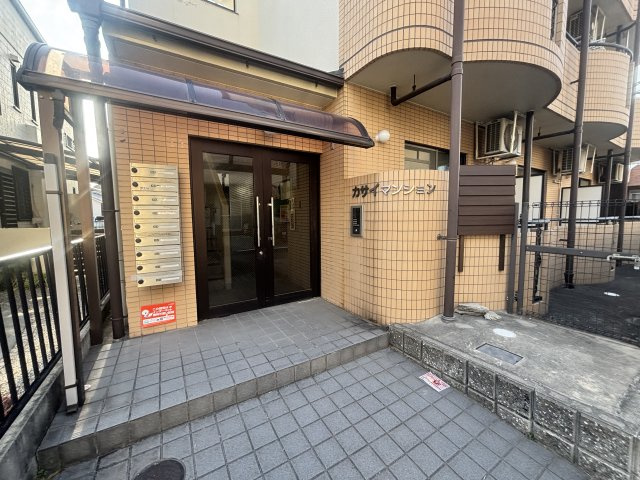 カサイマンションのエントランス
