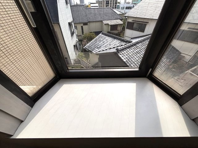 六甲アイビィハウスのバルコニー