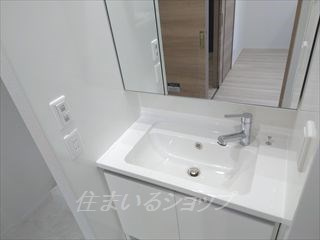 広島市安佐北区亀山１丁目のアパートの洗面所