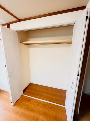 城が山1丁目戸建の収納