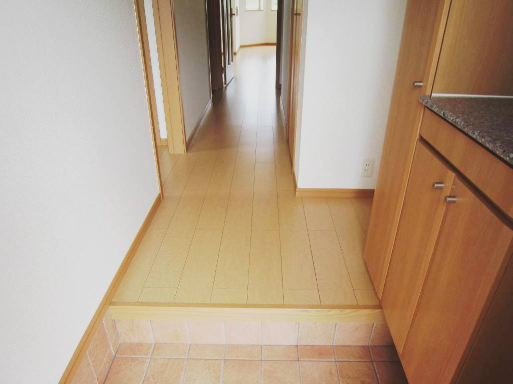 フラン・ラフレシールⅠの玄関